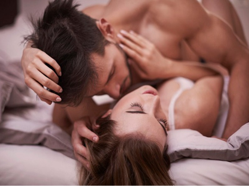 Tư thế Vác Cày Qua Núi: Định nghĩa, Hướng dẫn, Lợi ích, Rủi ro và Biến thể