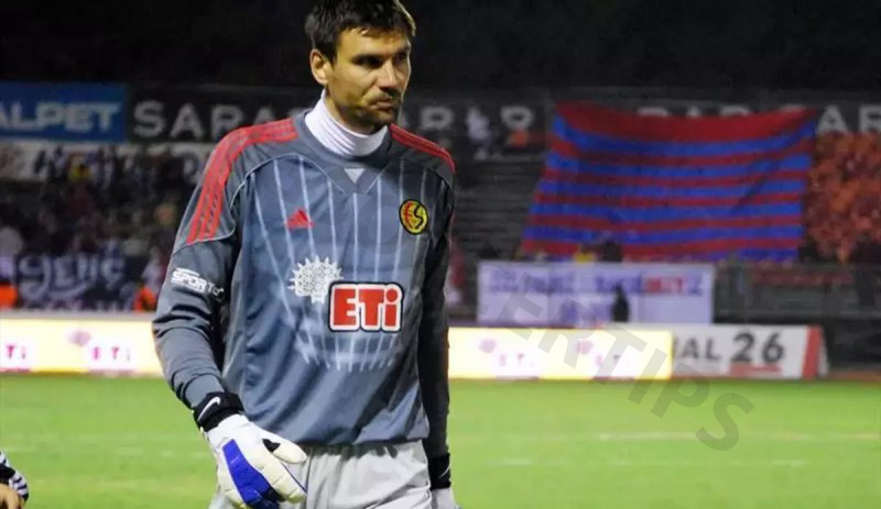 TOP 6 Cầu Thủ Bóng Đá Cao Nhất Thế Giới Nổi Bật Hiện Nay